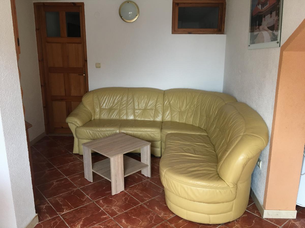 Villa Perkovic Mimice Buitenkant foto