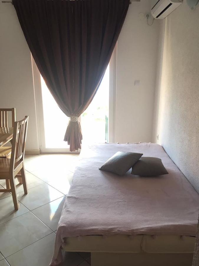 Villa Perkovic Mimice Buitenkant foto